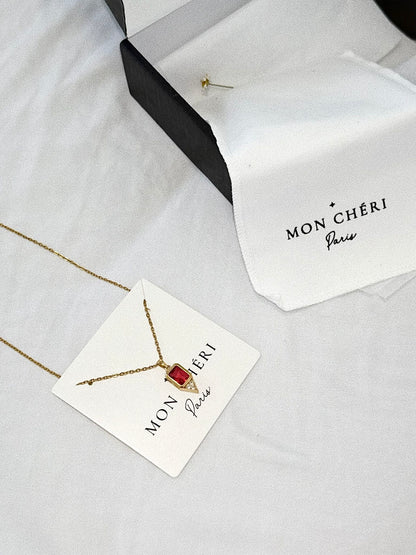 ROMY NECKLACE