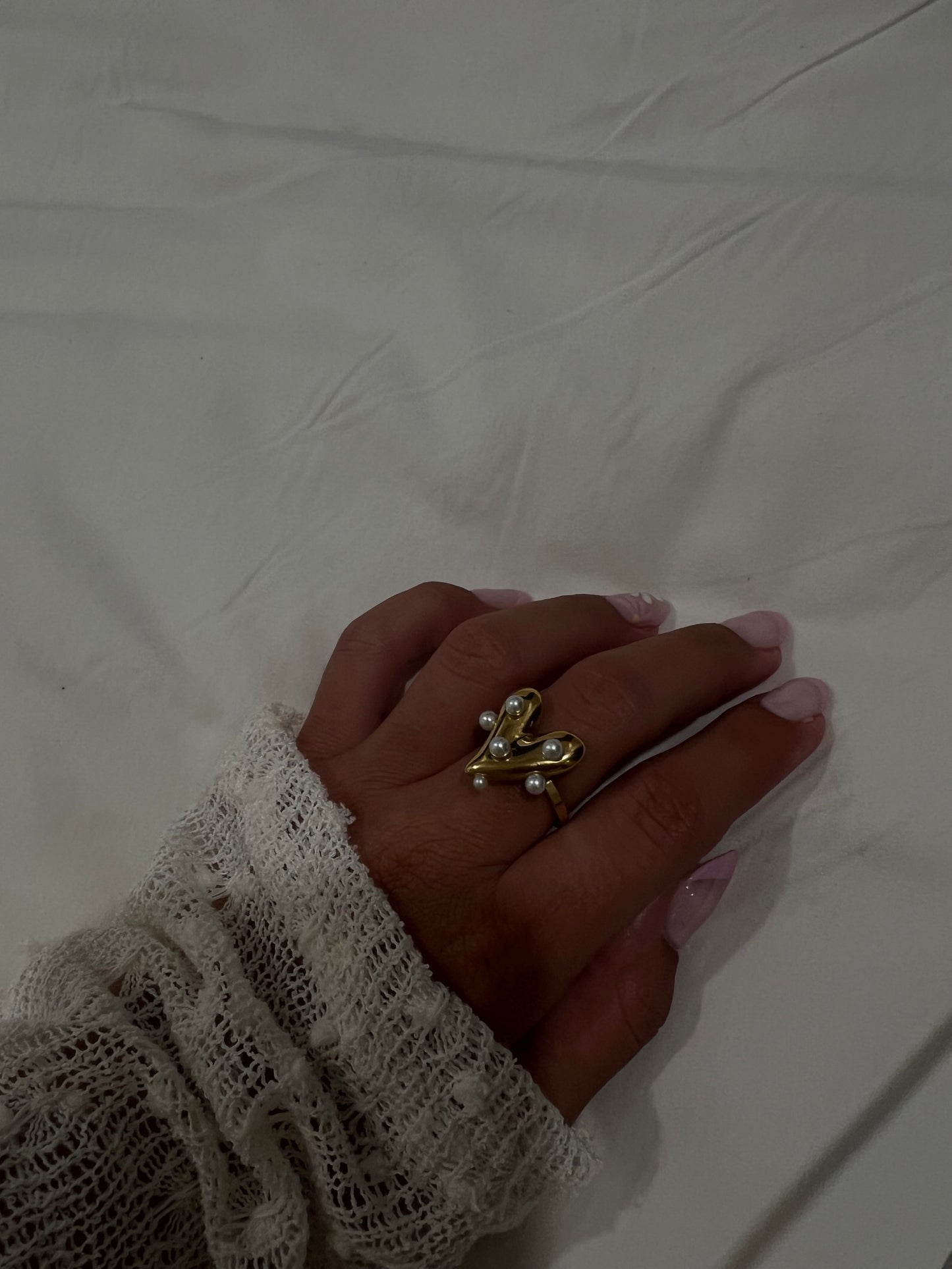 Pearls ring